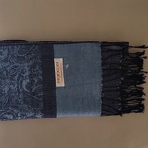 Pashmina Silk Blue Patterned Scarf NWOT